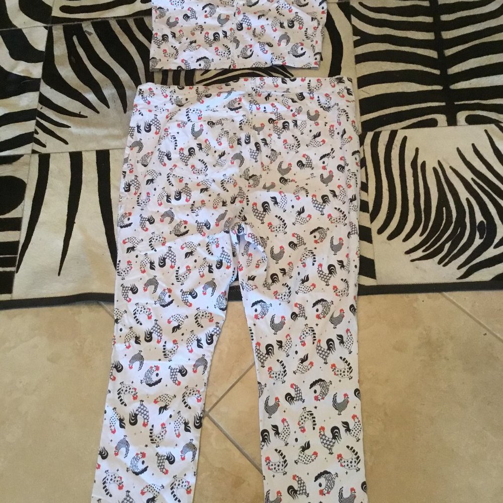 Unique Vintage rooster  print  pants and top set size 3x and 2x  New (fits 2x) - Picture 7 of 7